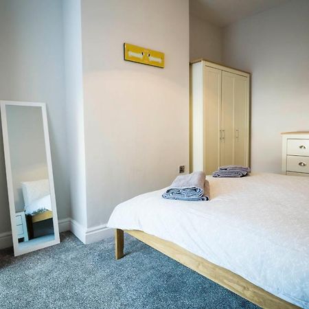 Spacious, Modern 4 Bed House Close To City Centre Chester Dış mekan fotoğraf